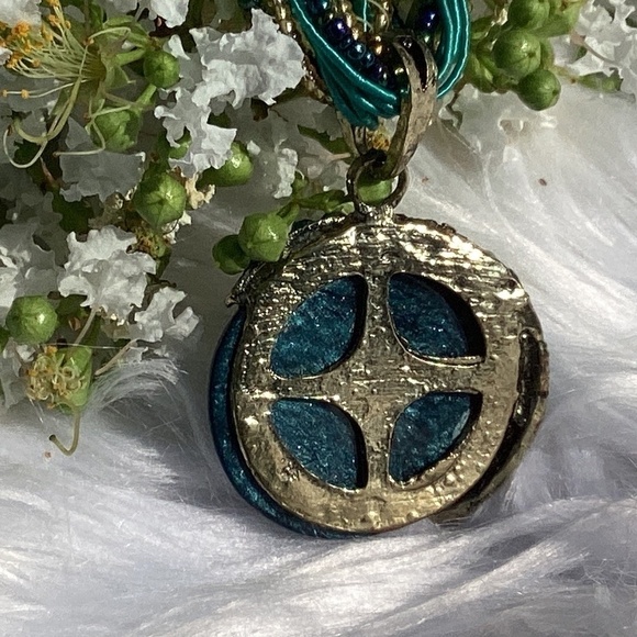 Bohemian Twist Beaded Fabric Blue Rhinestone Orb Pendant Necklace - Picture 5 of 9